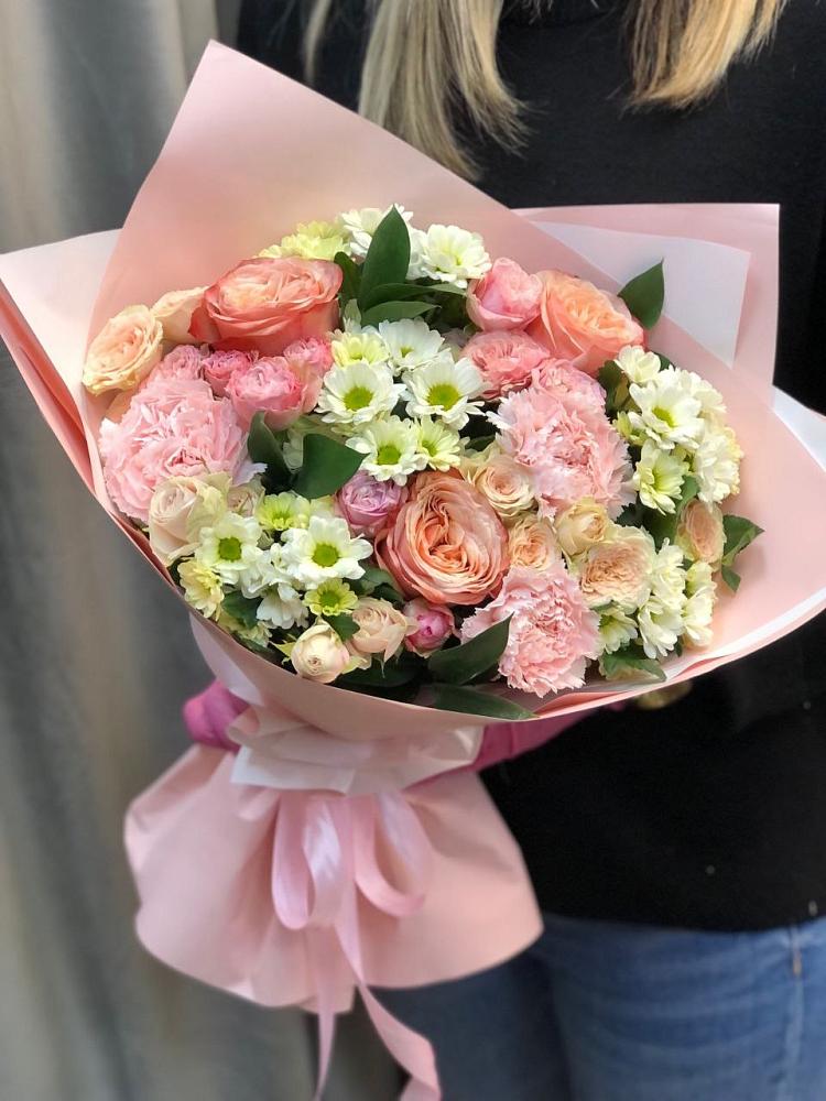 Букет цветов из: Гвоздики, Розы и Хризантемы в Родниках Краснодарского края