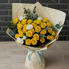 Букет цветов из:  Розы в Родниках Краснодарского края
