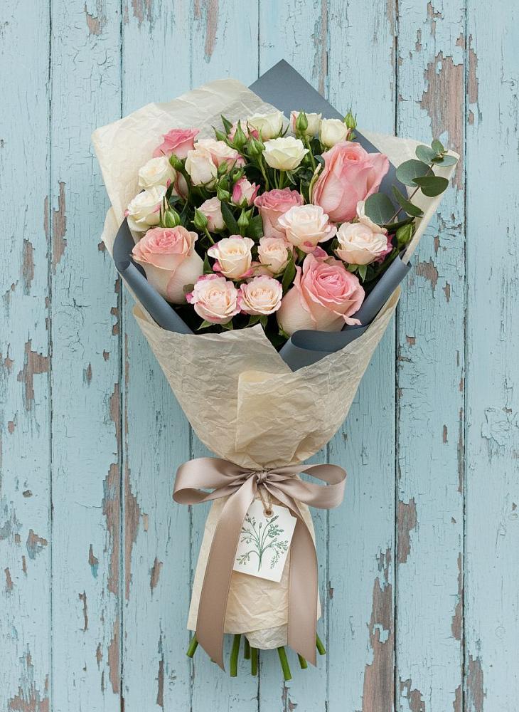 Букет цветов из: Розы в Родниках Краснодарского края