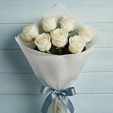Букет 7 Белых роз Эдлесс Лав в Родниках Краснодарского края