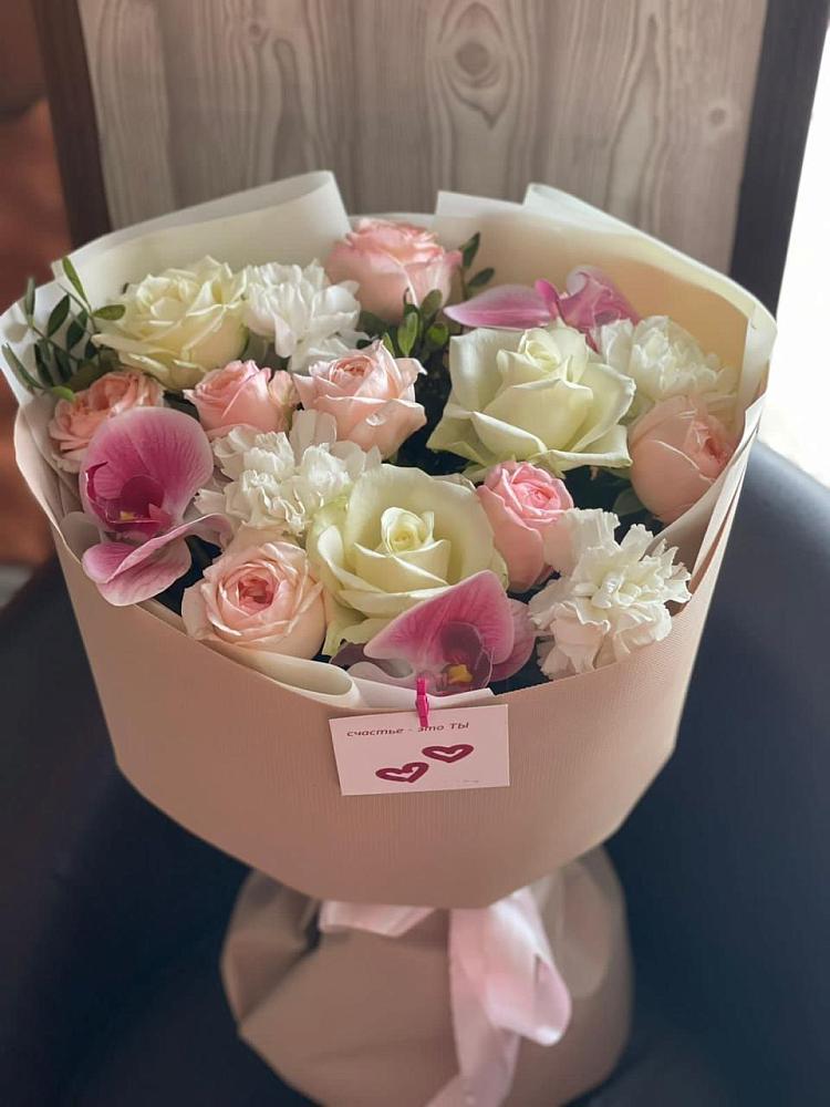 Букет цветов из: Орхидеи, Розы и Гвоздики в Родниках Краснодарского края