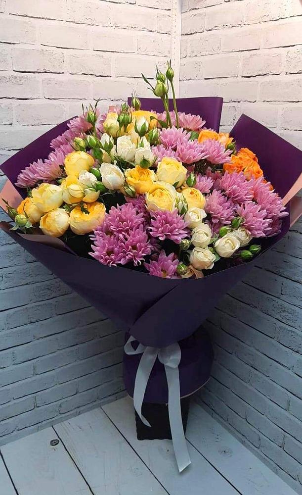 Букет цветов из: Хризантемы и Розы в Родниках Краснодарского края