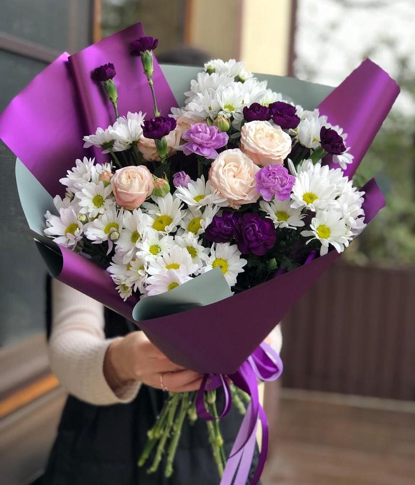 Букет цветов из: Хризантемы, Гвоздики и Розы в Родниках Краснодарского края