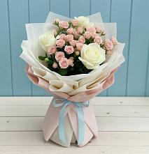 Букет цветов из:  Розы #REPLACE_PRED# Родниках Краснодарского края