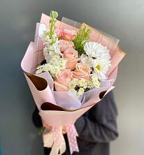 Букет цветов из:  Хризантемы и Розы в Родниках Краснодарского края