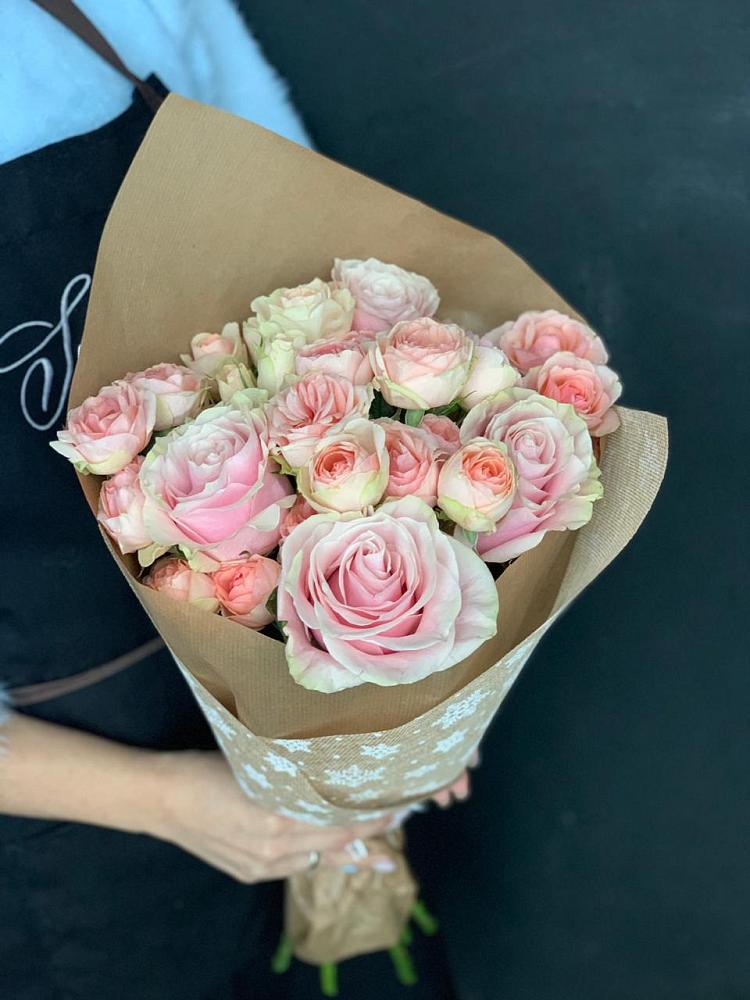 Букет цветов из: Хризантемы и Розы в Родниках Краснодарского края