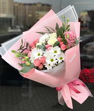 Букет цветов из:  Розы, Лизиантусы и Хризантемы в Родниках Краснодарского края