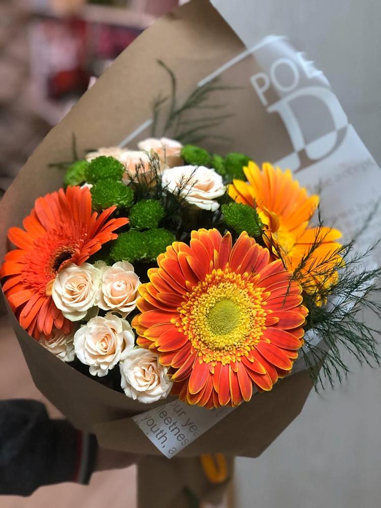 Букет цветов из: Герберы, Хризантемы и Розы в Родниках Краснодарского края