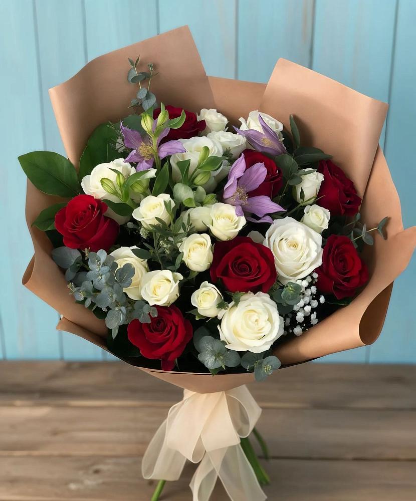 Букет цветов из: Розы и Альстромерии в Родниках Краснодарского края