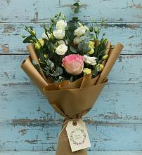 Букет цветов из:  Розы и Лизиантусы #REPLACE_PRED# Родниках Краснодарского края